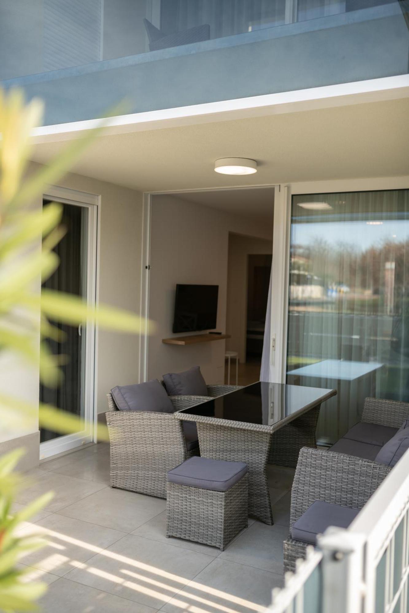 A&V Residence Novigrad Istria Habitación foto